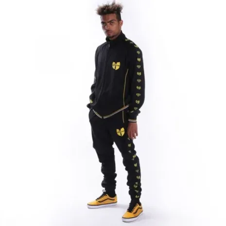 Pelle-Pelle-Mens-Black-Tracksuit-600x600-1.webp